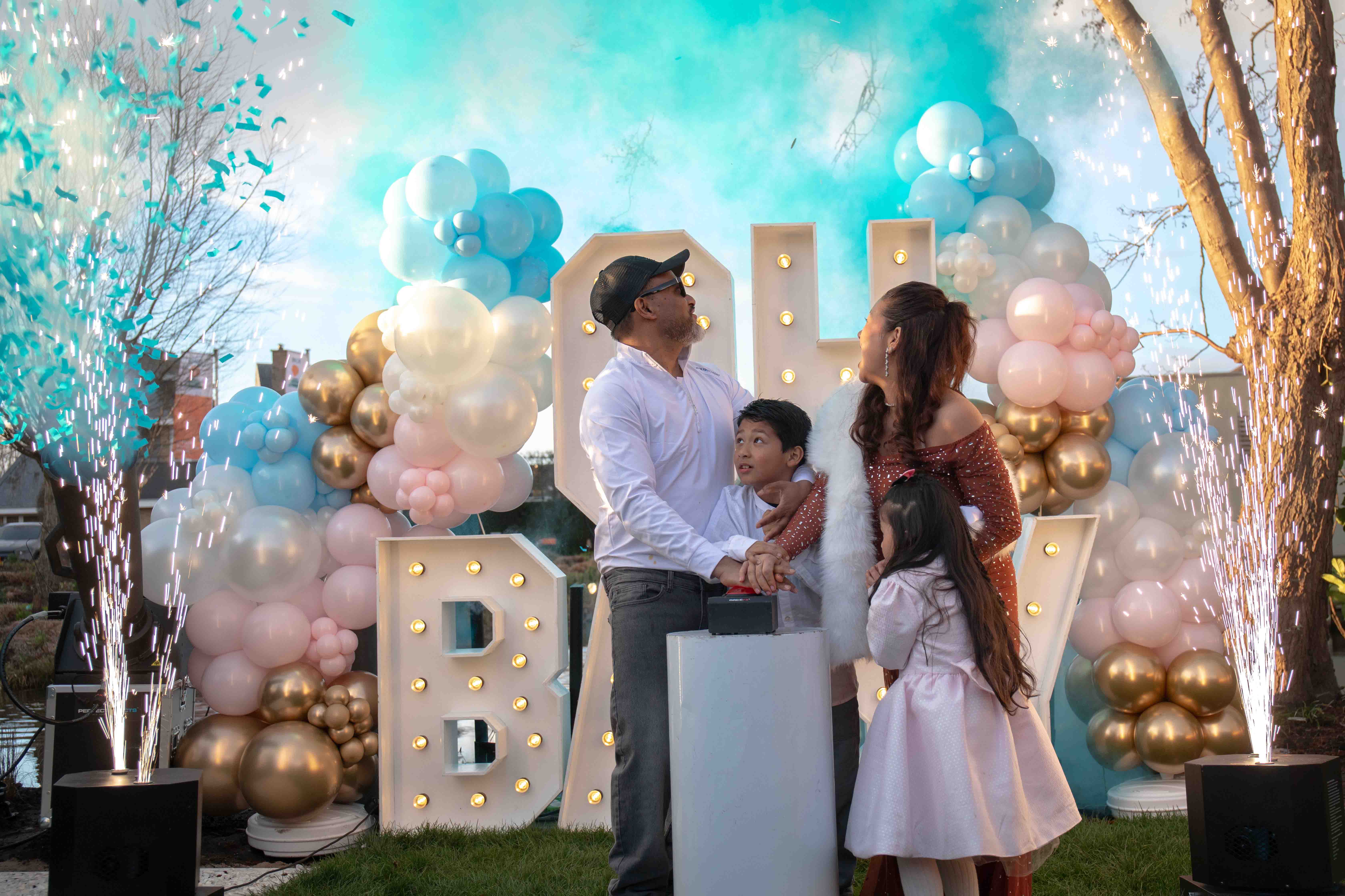 portfolio/aa4a9906_dzqn